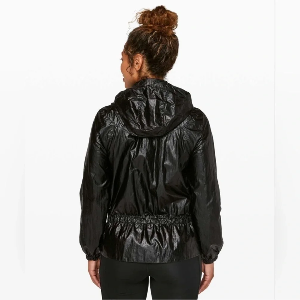 Lululemon Stronger as One Jacket *lululemon X Barrys Matte Black Foil